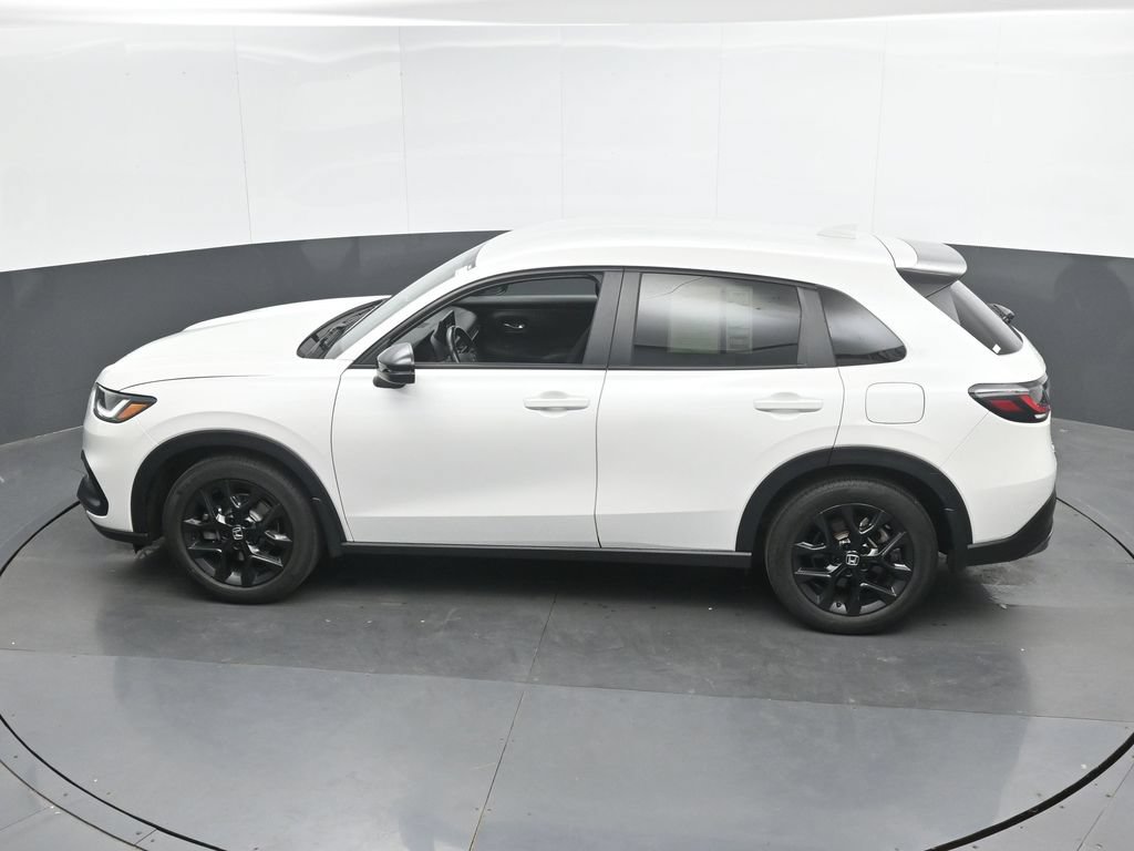 Used 2024 Honda HR-V Sport image 35