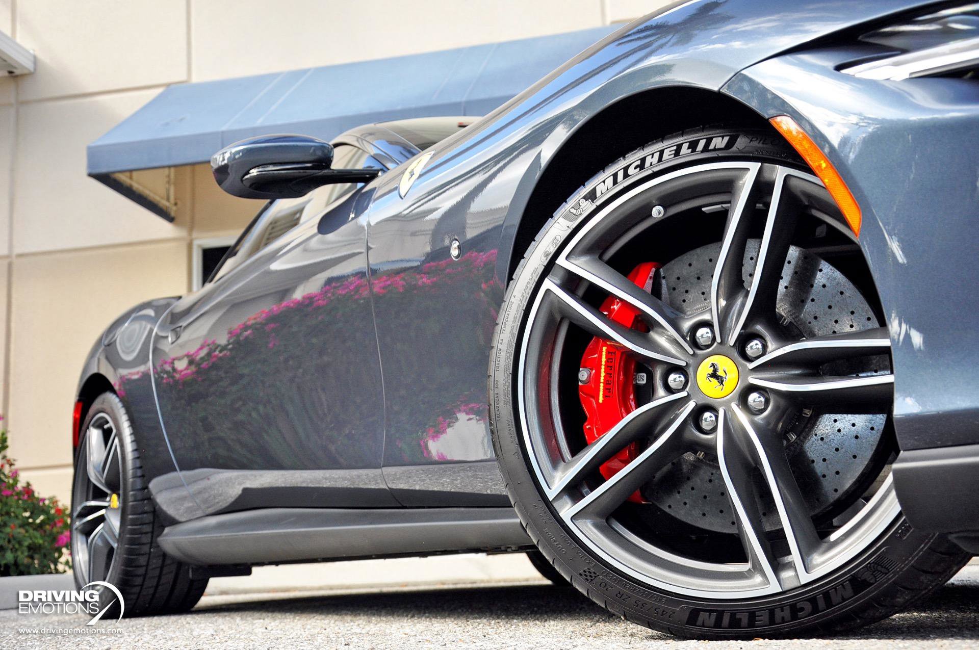 Used 2023 Ferrari Roma image 9