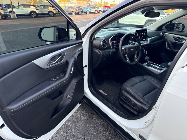 Used 2024 Chevrolet Blazer LT w/ Midnight/Sport Edition image 13