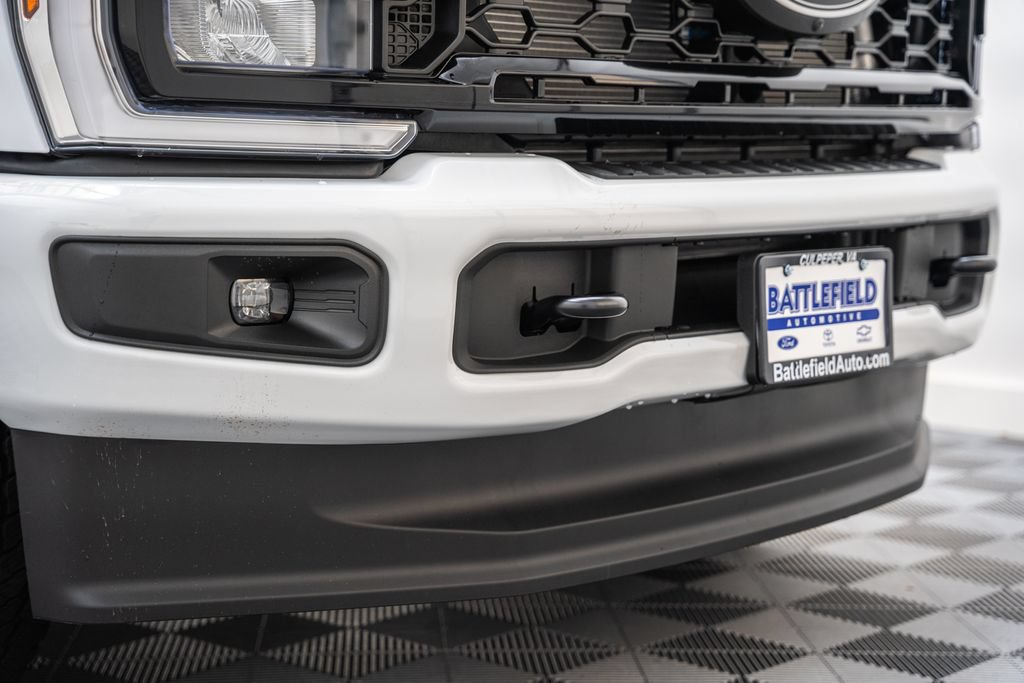 New 2026 Ford F350 XLT w/ XLT Premium Package AWD/4WD image 13