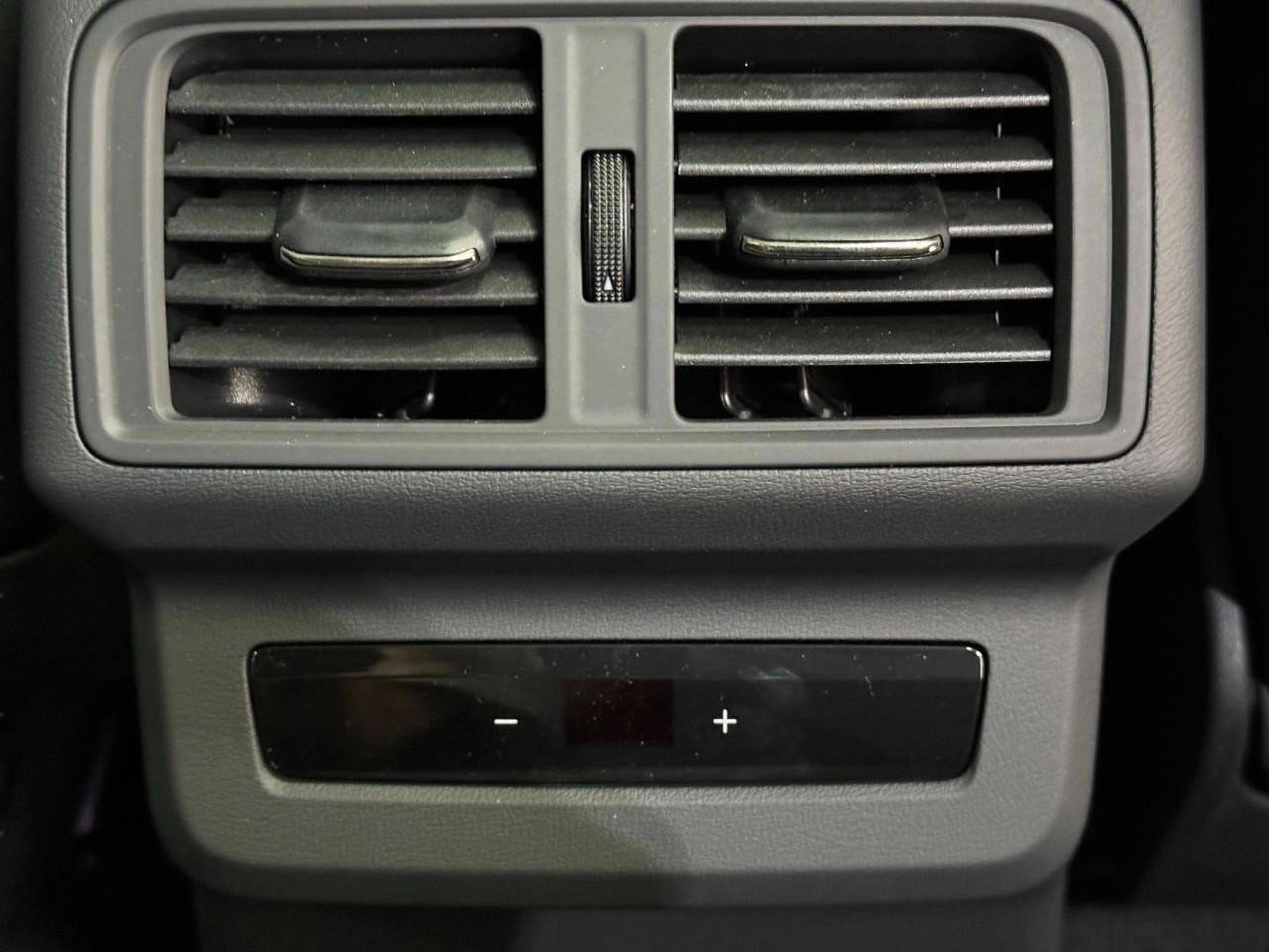 New 2025 Audi Q5 Premium image 10