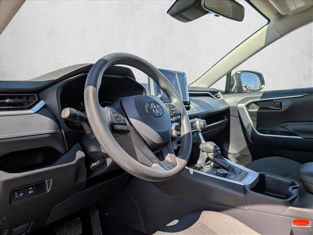 Used 2025 Toyota RAV4 LE image 9