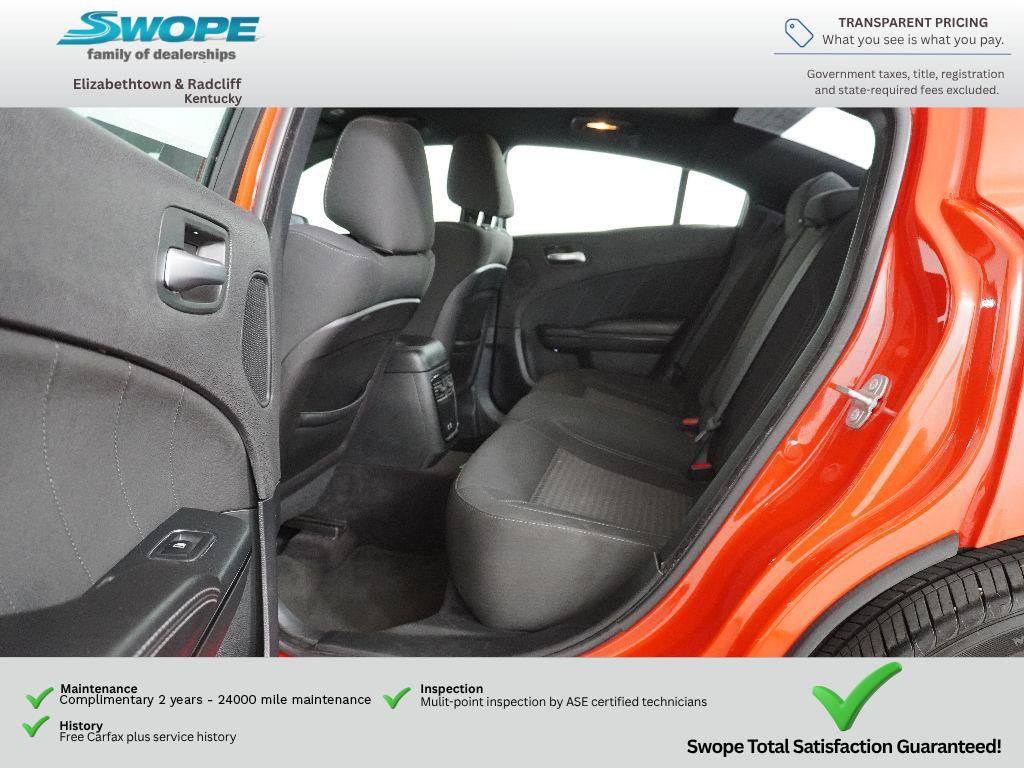 Used 2018 Dodge Charger SXT Plus w/ Blacktop Package RWD image 11