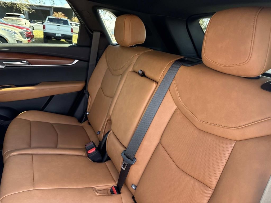 New 2026 Cadillac XT5 Premium Luxury w/ LPO, Bronce Accent Package image 14
