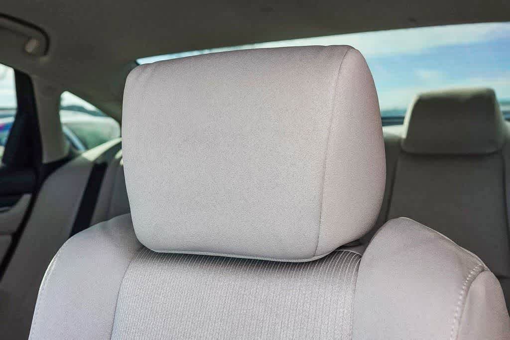 Used 2018 Honda Accord LX image 24
