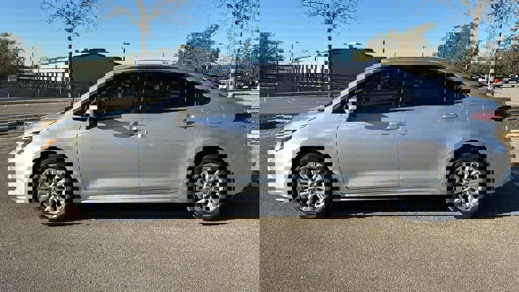 New 2026 Toyota Corolla XLE image 4