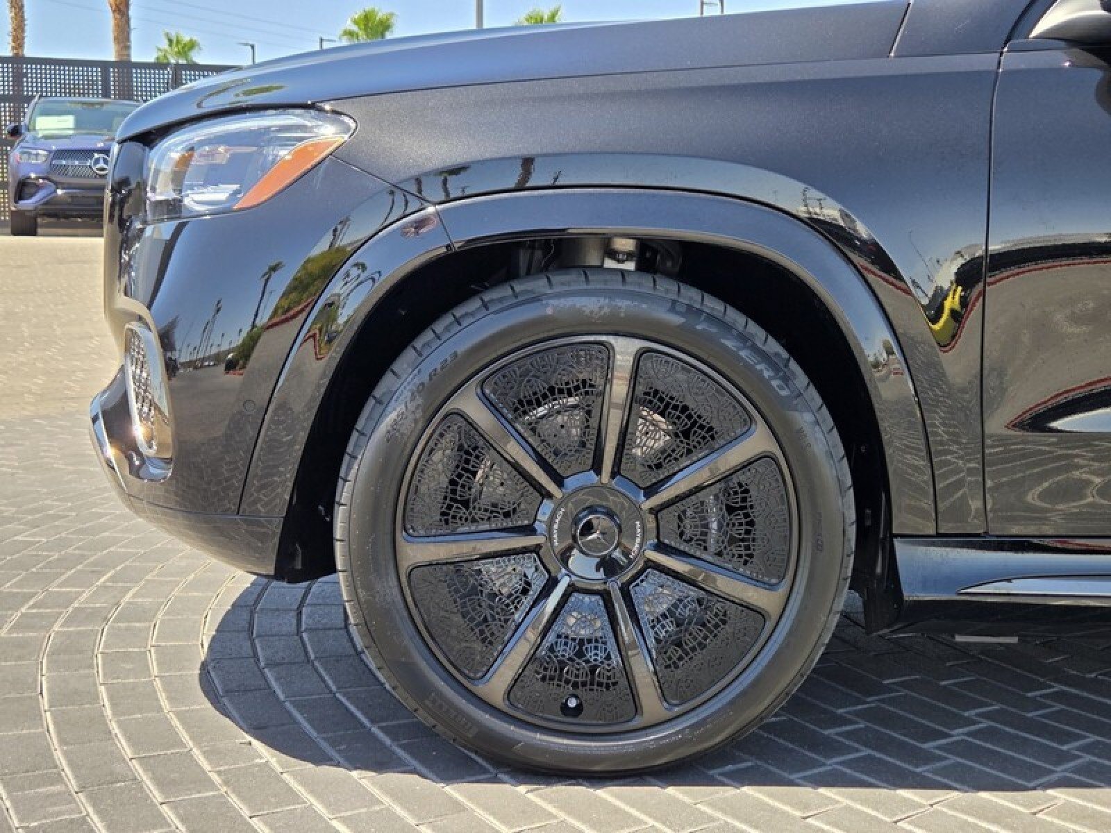 New 2026 Mercedes-Benz Maybach GLS 600 4MATIC image 10