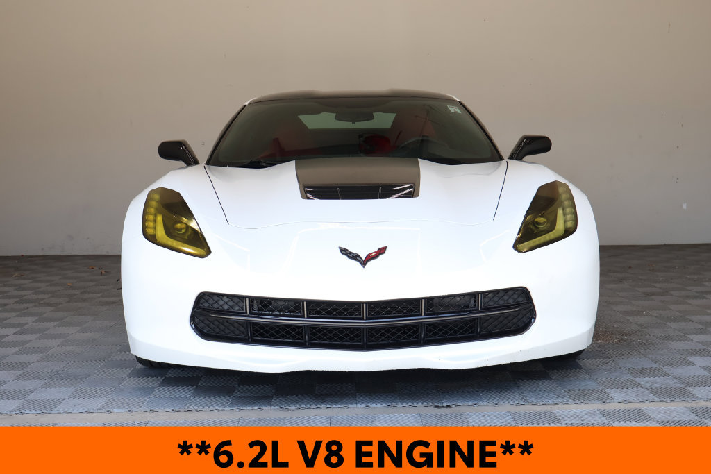 Used 2017 Chevrolet Corvette Stingray Coupe w/ Carbon Flash Badge Package RWD image 4