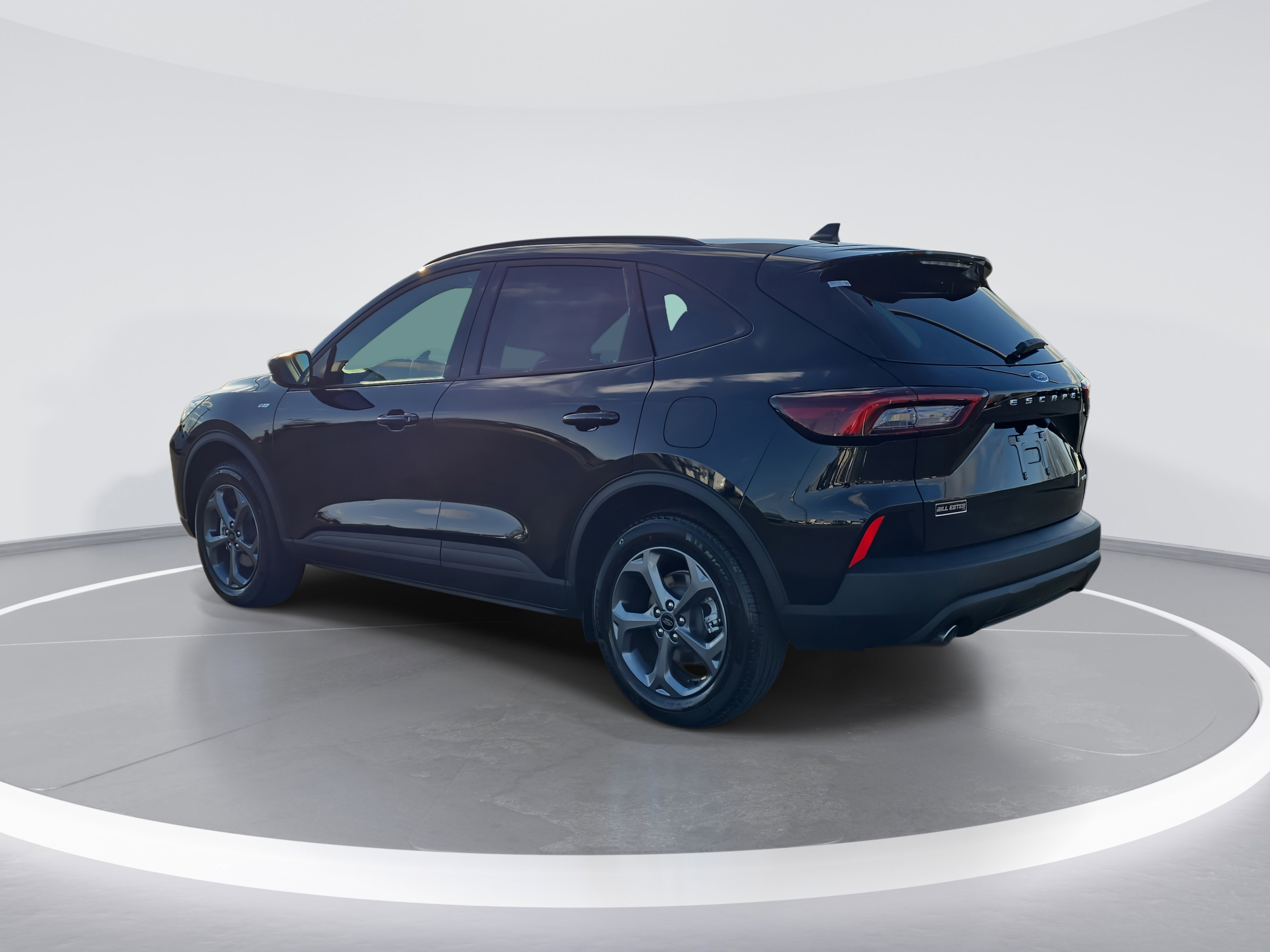 New 2025 Ford Escape ST-Line w/ Cold Weather Package image 4