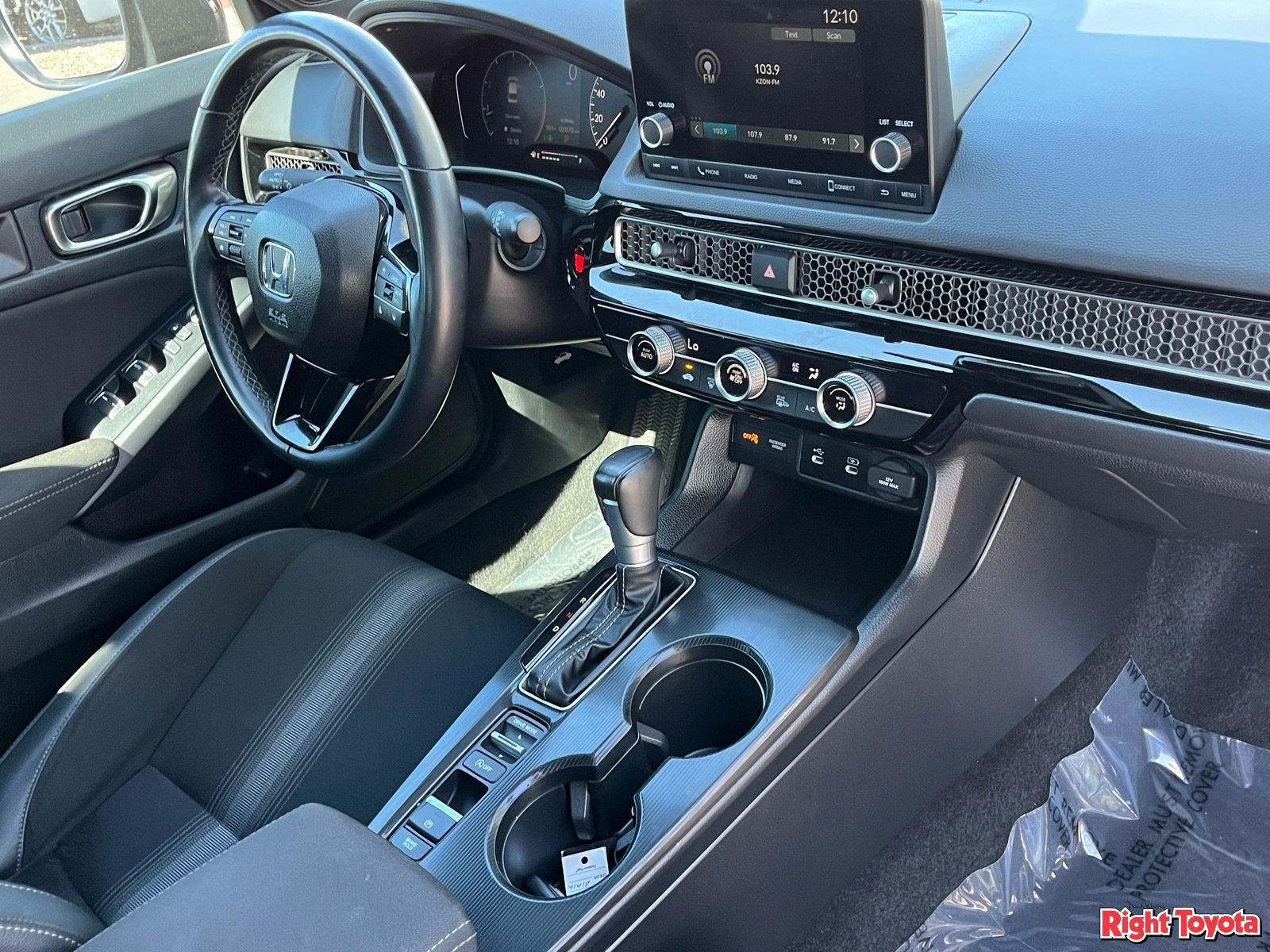 Used 2025 Honda Civic Sport image 12