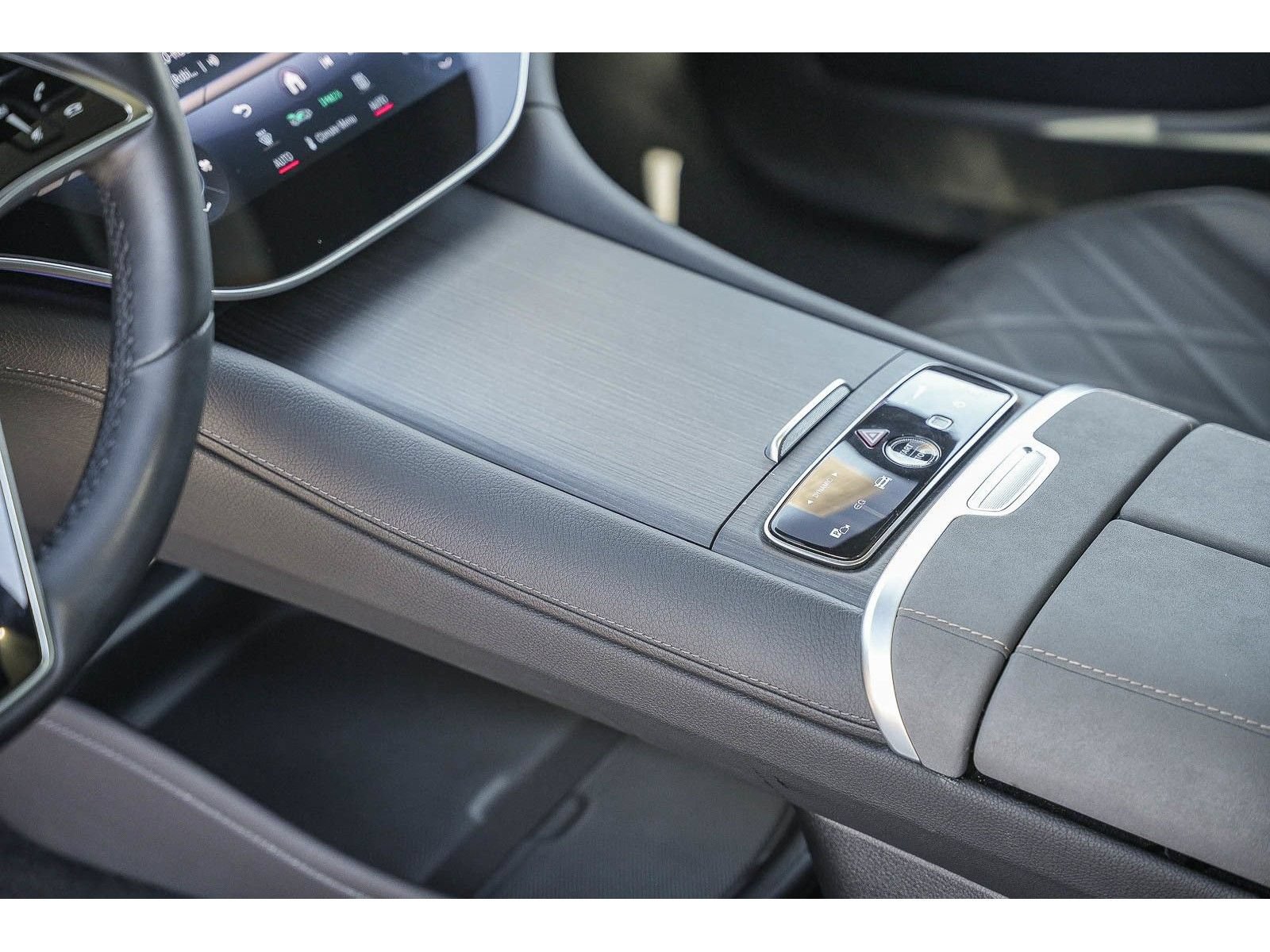 Used 2023 Mercedes-Benz EQS 580 4MATIC Sedan image 22