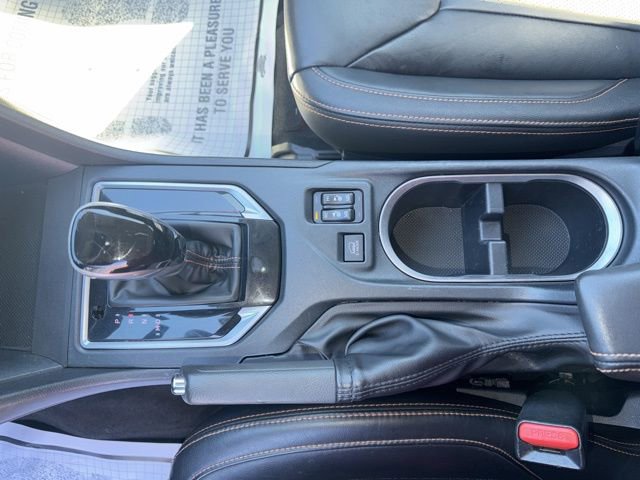 Used 2020 Subaru Crosstrek 2.0i Limited w/ Moonroof Package w/Navigation AWD/4WD image 19