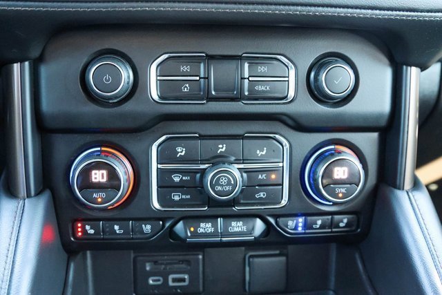 Used 2021 Chevrolet Suburban High Country image 32