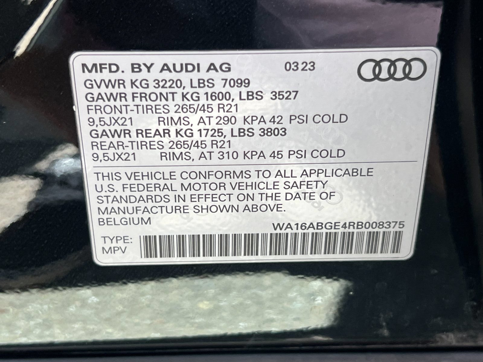 Used 2024 Audi Q8 e-tron Premium Plus w/ Prestige Package AWD/4WD image 29