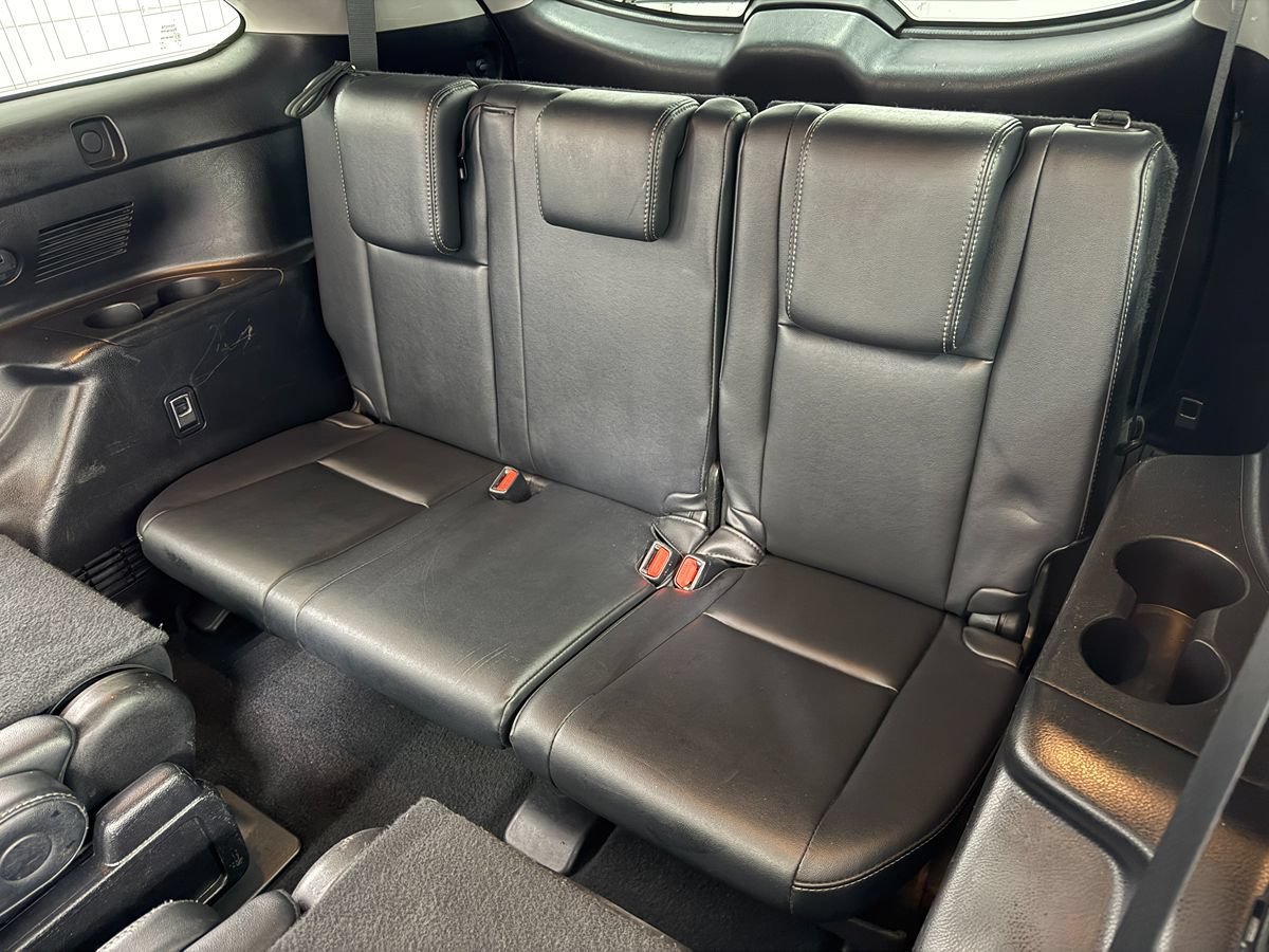 Used 2017 Toyota Highlander SE AWD/4WD image 13