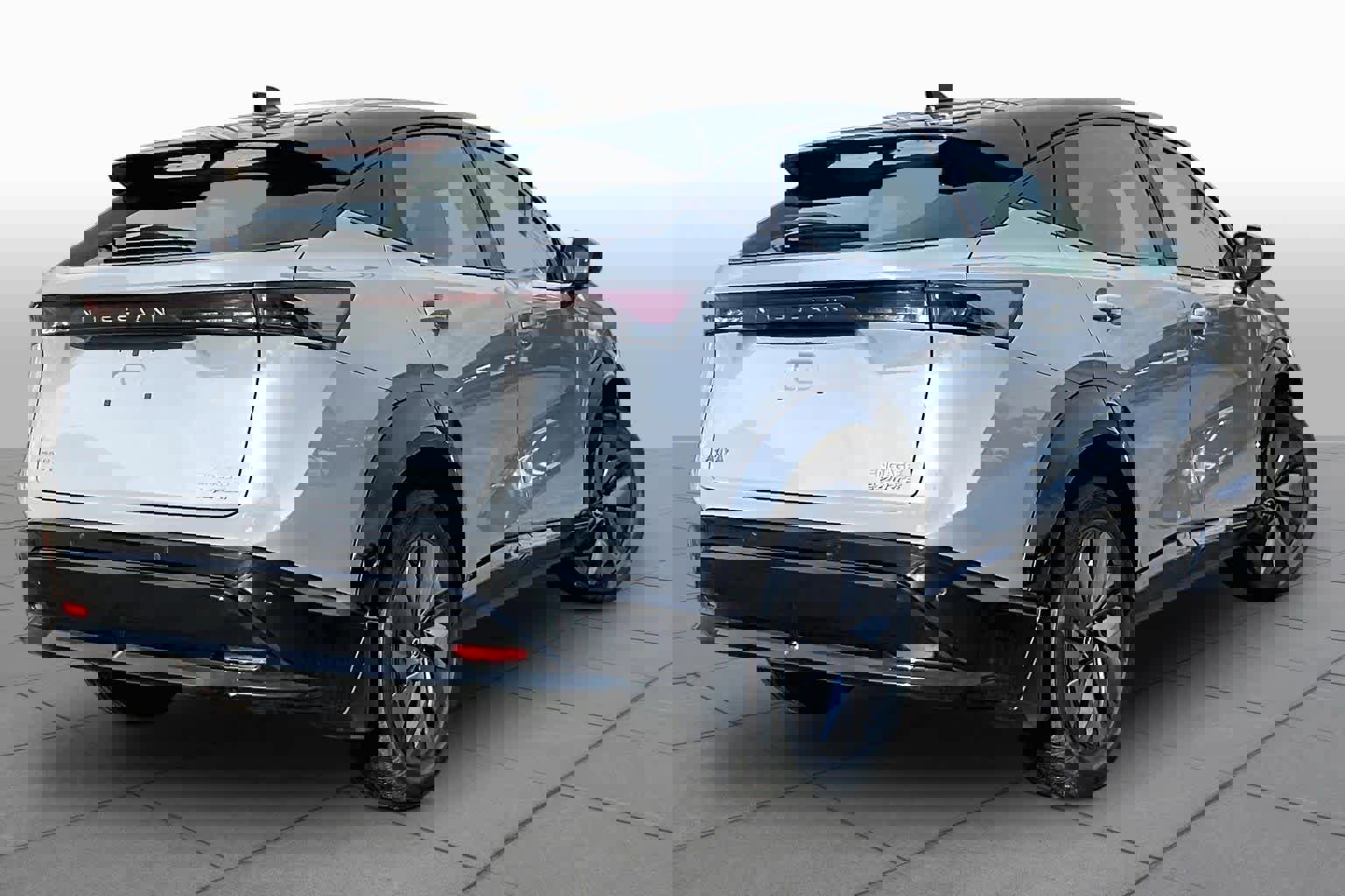 Certified 2023 Nissan Ariya AWD image 11