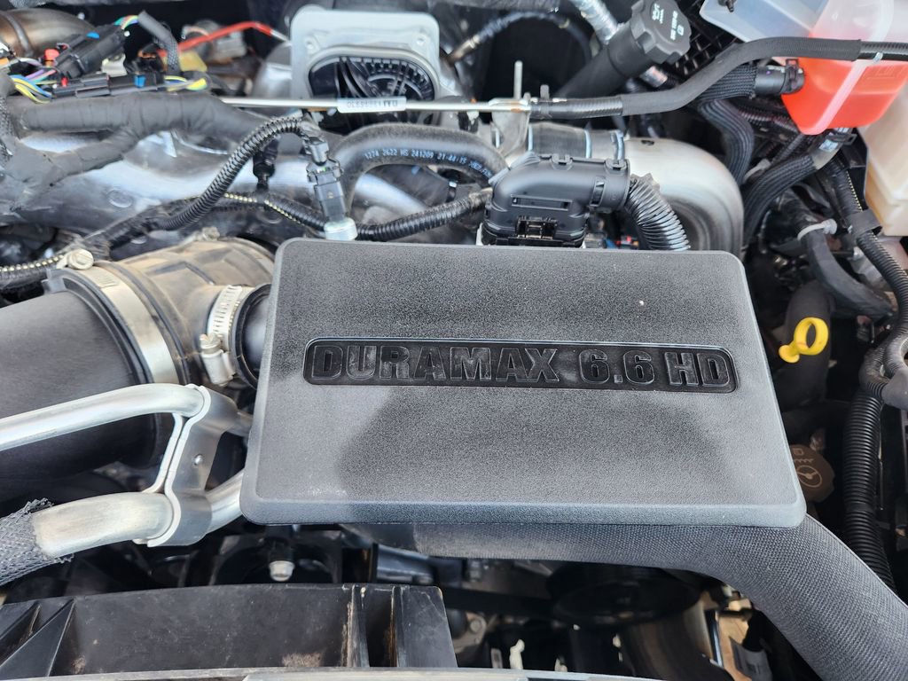 Certified 2025 Chevrolet Silverado 2500 Custom w/ Custom Value Package image 30