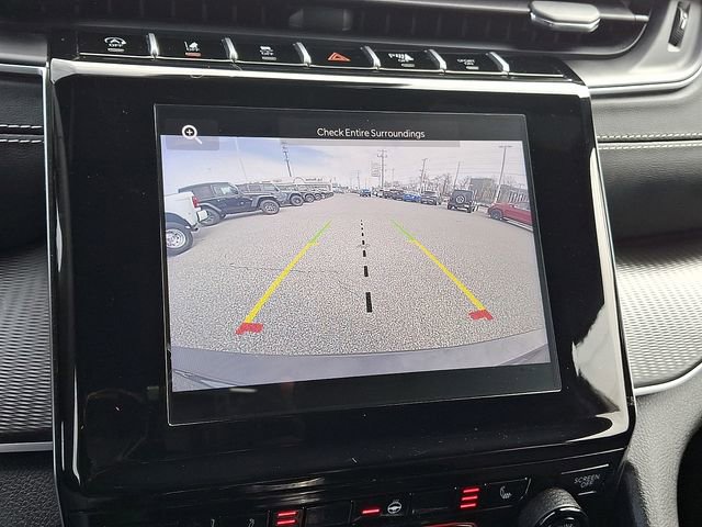 Used 2024 Jeep Grand Cherokee L Laredo AWD/4WD image 17