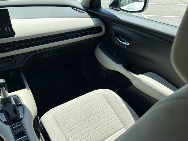 Certified 2025 Honda HR-V LX image 33