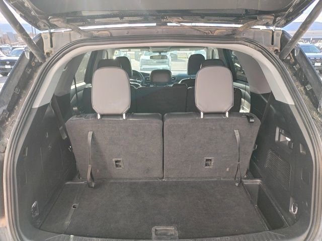 Used 2023 Ford Explorer XLT w/ Equipment Group 202A image 10