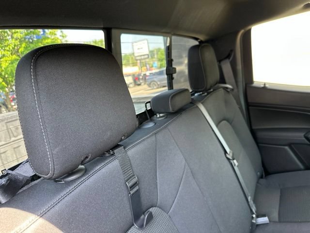 Used 2024 GMC Canyon Elevation w/ Convenience Package AWD/4WD image 18