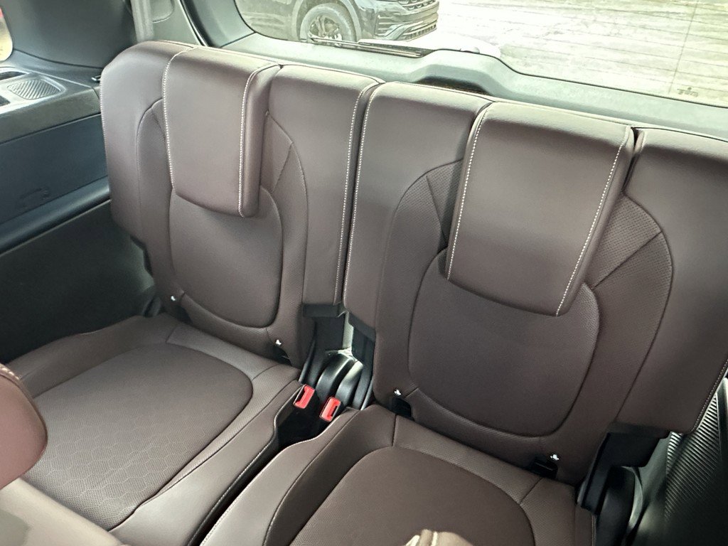 New 2025 Volkswagen ID. Buzz Pro S image 13