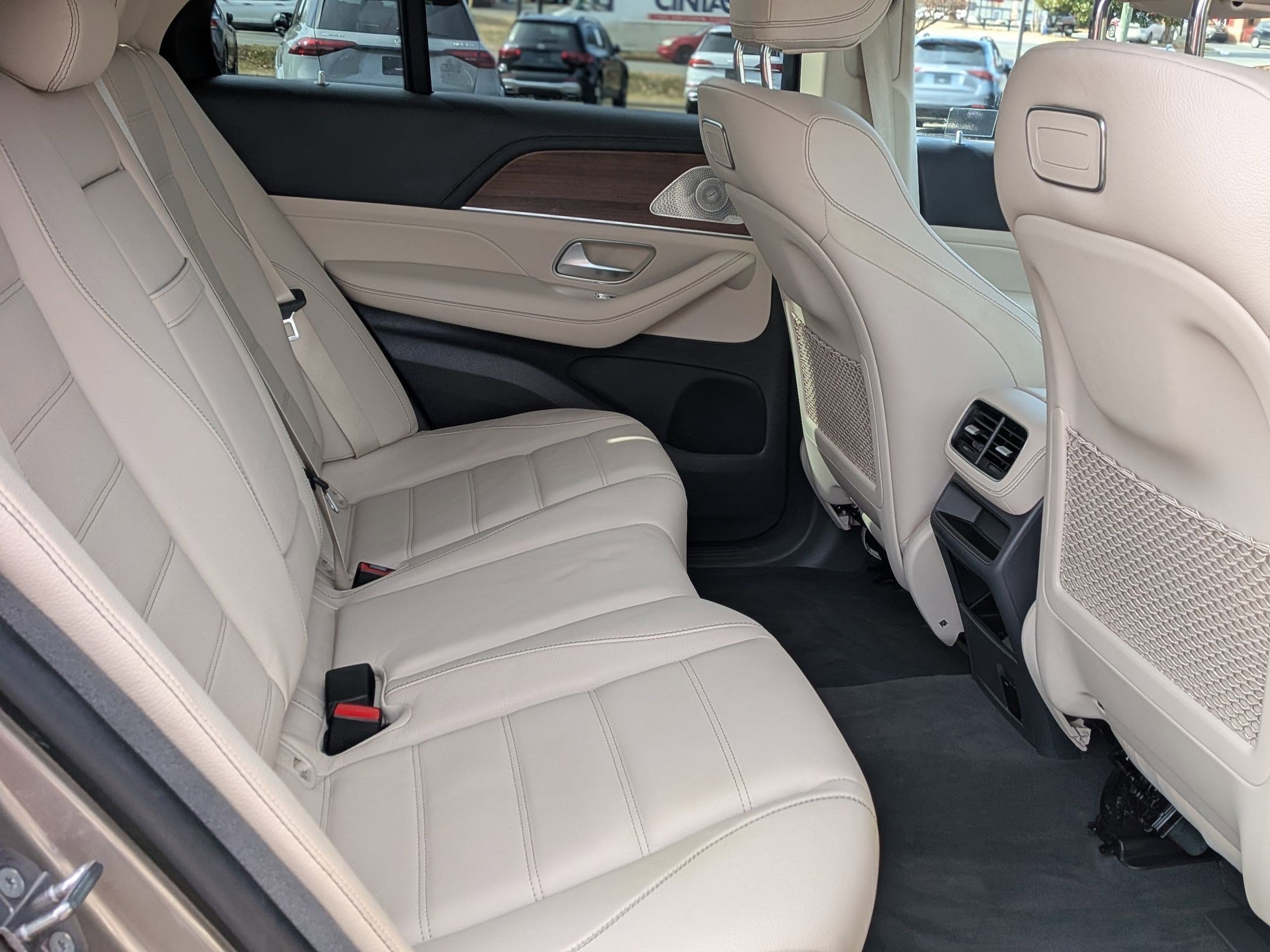 Used 2020 Mercedes-Benz GLE 350 4MATIC image 37