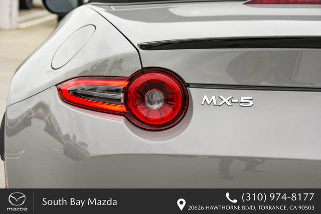 New 2026 MAZDA MX-5 Miata Club w/ Interior Package RWD image 9