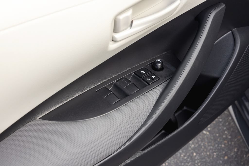 Certified 2026 Toyota Corolla LE w/ LE Premium Package FWD image 9