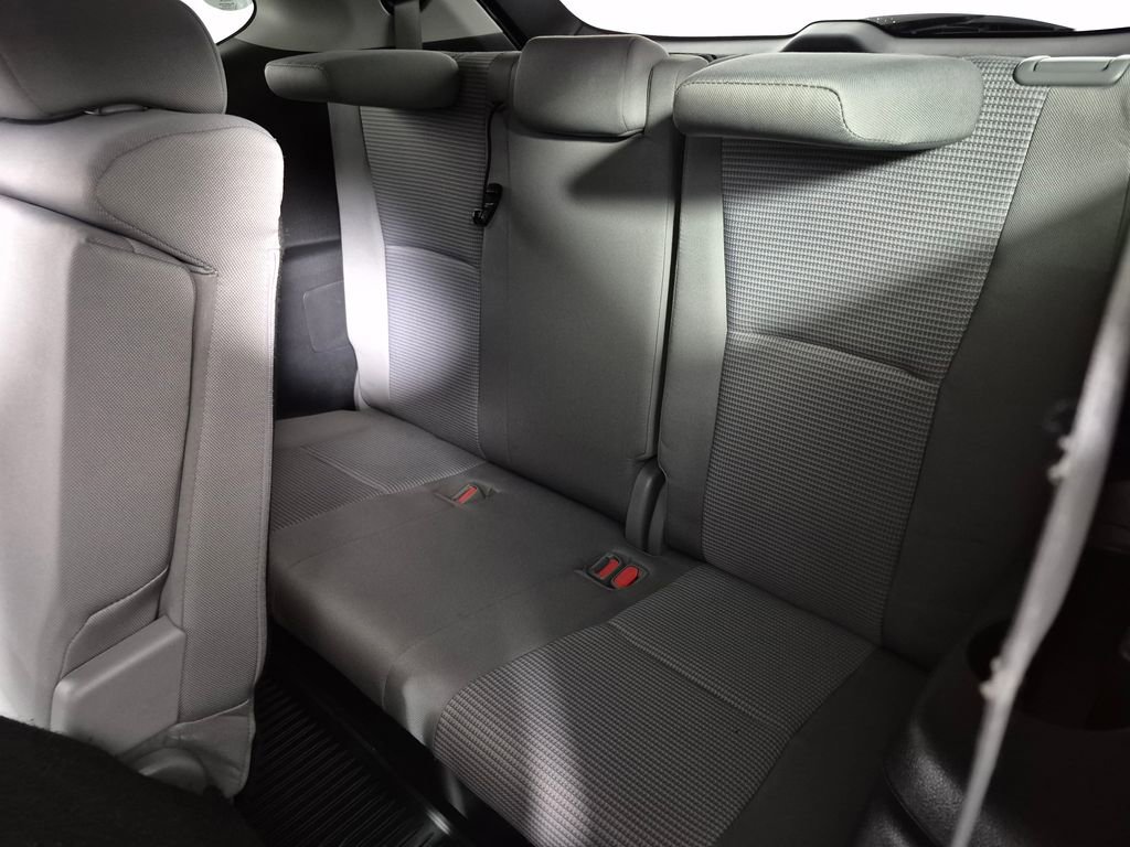 Used 2021 Toyota Highlander LE AWD/4WD image 27