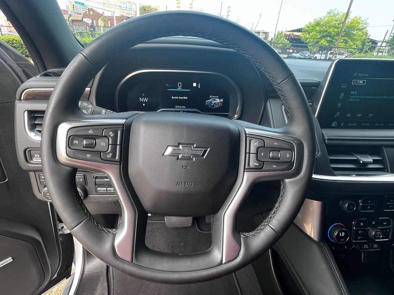 Used 2023 Chevrolet Tahoe Z71 w/ Z71 Off-Road Package image 31
