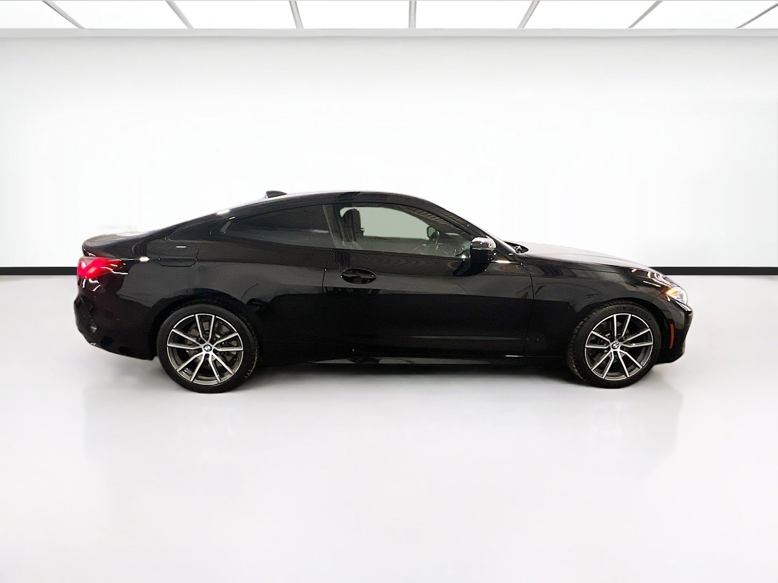 Used 2022 BMW 430i Coupe w/ Convenience Package RWD image 25