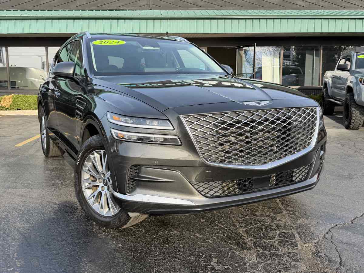 Used 2024 Genesis GV80 2.5T image 3