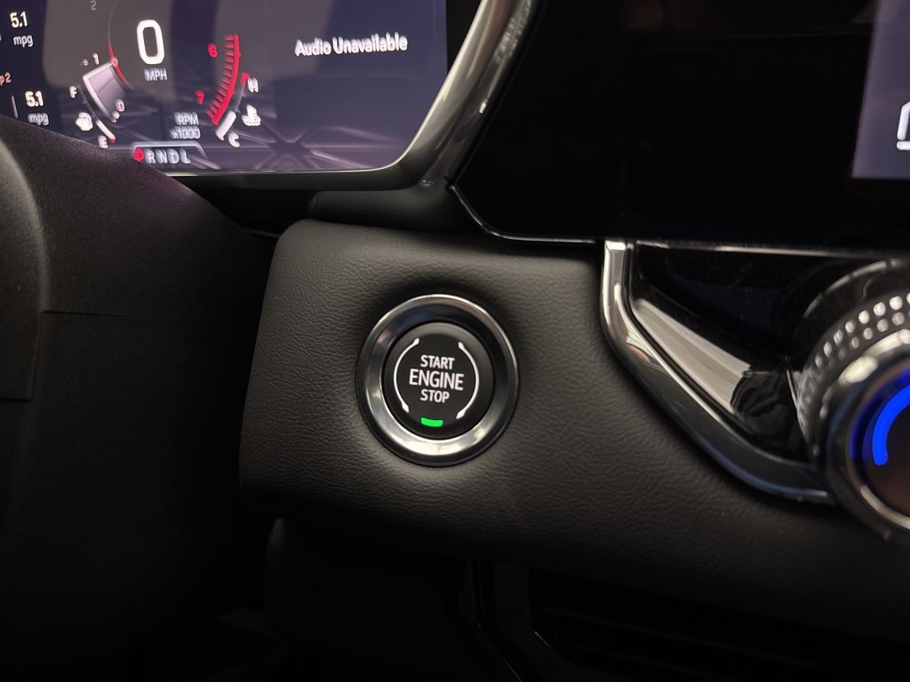 New 2025 GMC Canyon Elevation w/ Convenience Package image 35