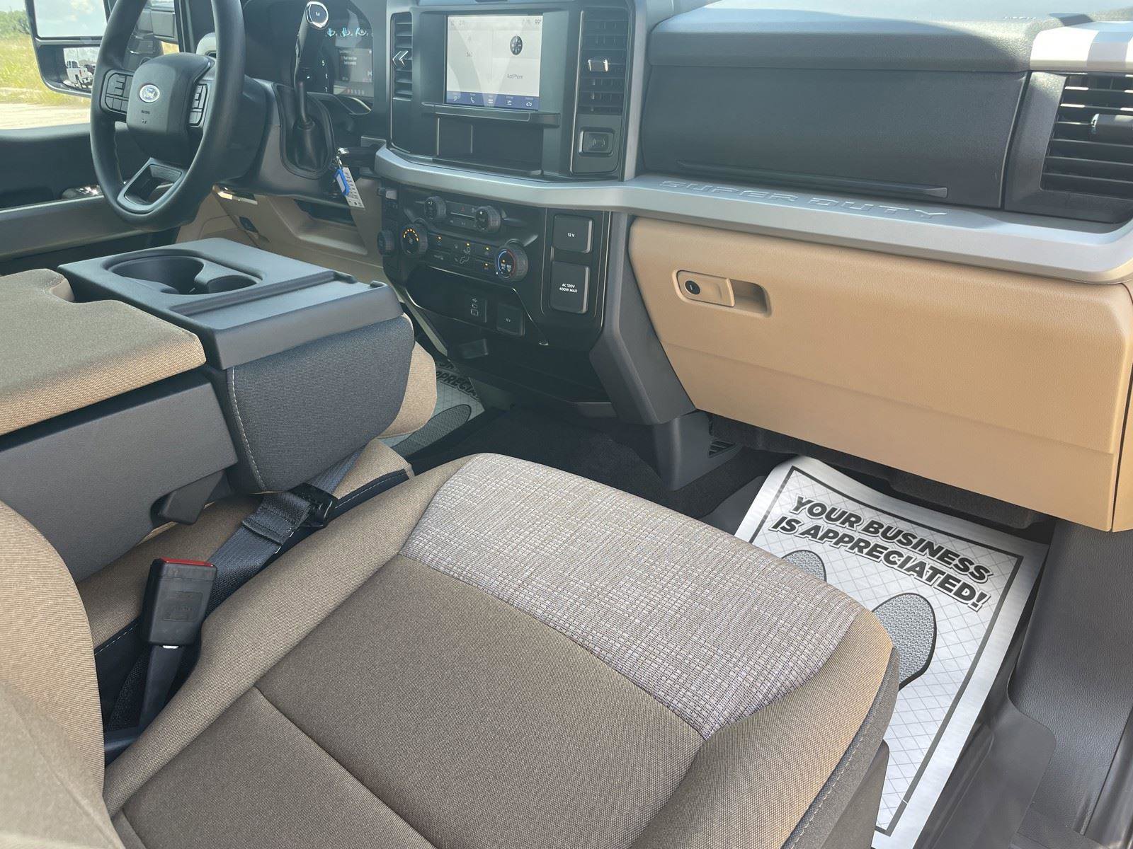 New 2026 Ford F350 XLT image 32