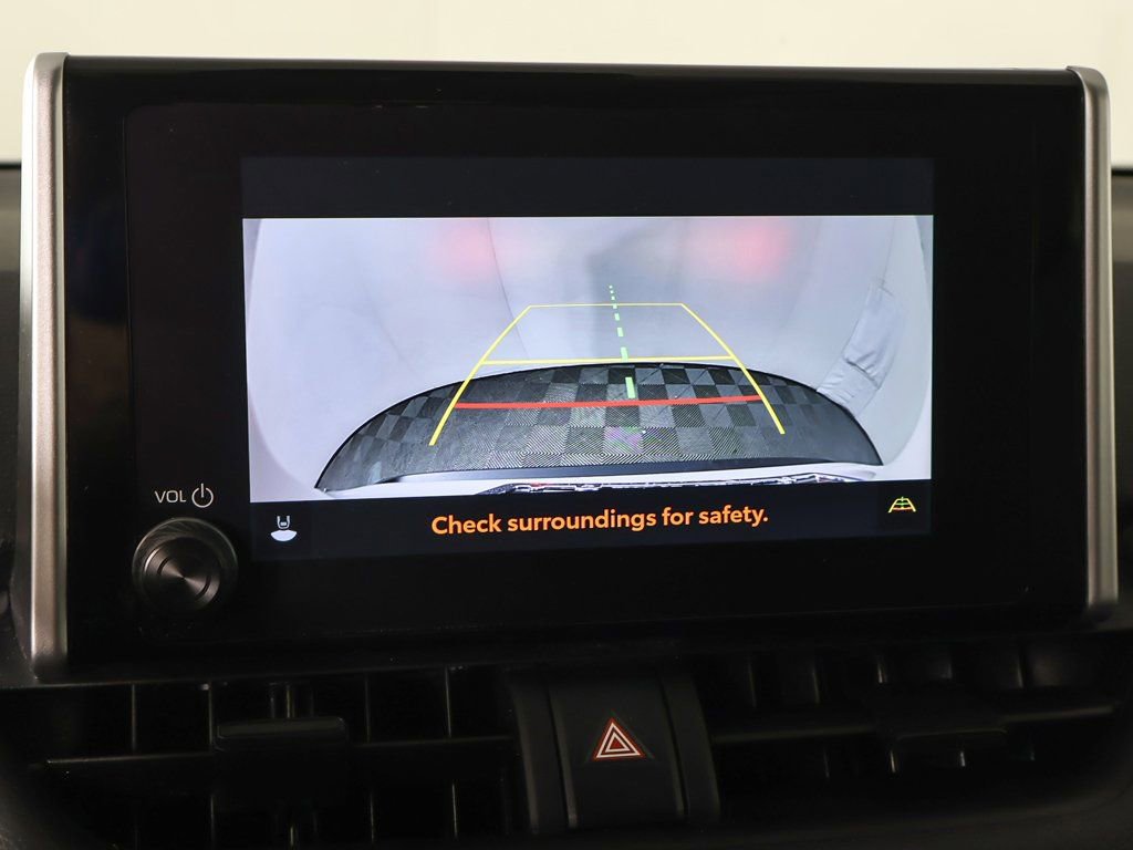 Used 2025 Toyota RAV4 XLE AWD/4WD image 39