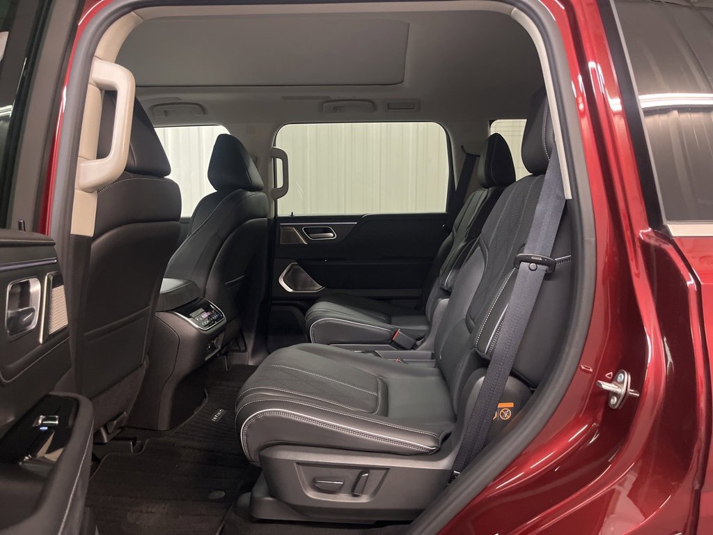 Certified 2025 INFINITI QX80 Sensory image 28