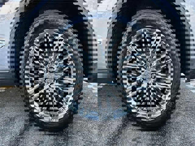 Used 2022 Acura MDX SH-AWD w/ Advance Package image 11