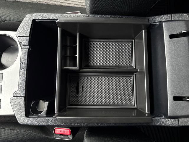 Used 2021 Toyota 4Runner SR5 image 29