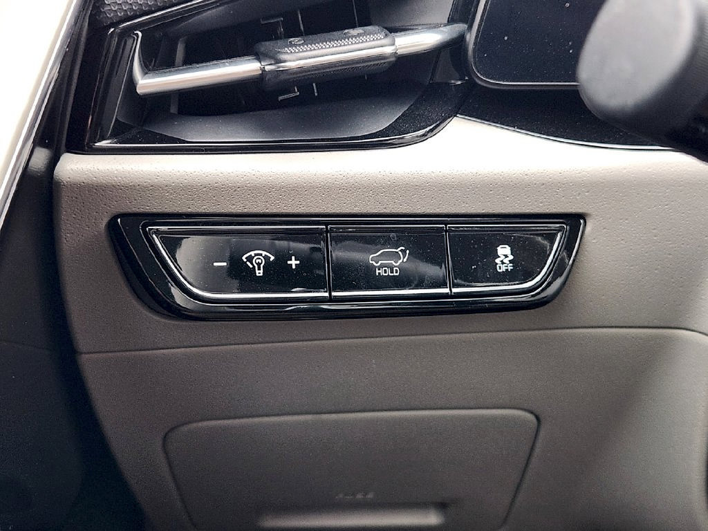 Used 2024 Kia Niro Wave FWD image 22