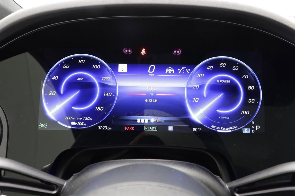 Used 2023 Mercedes-Benz EQS 580 4MATIC SUV image 8