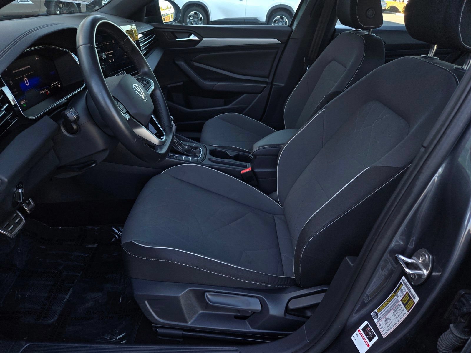 Used 2025 Volkswagen Jetta Sport FWD image 14