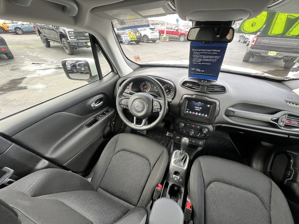 Used 2018 Jeep Renegade Altitude image 20