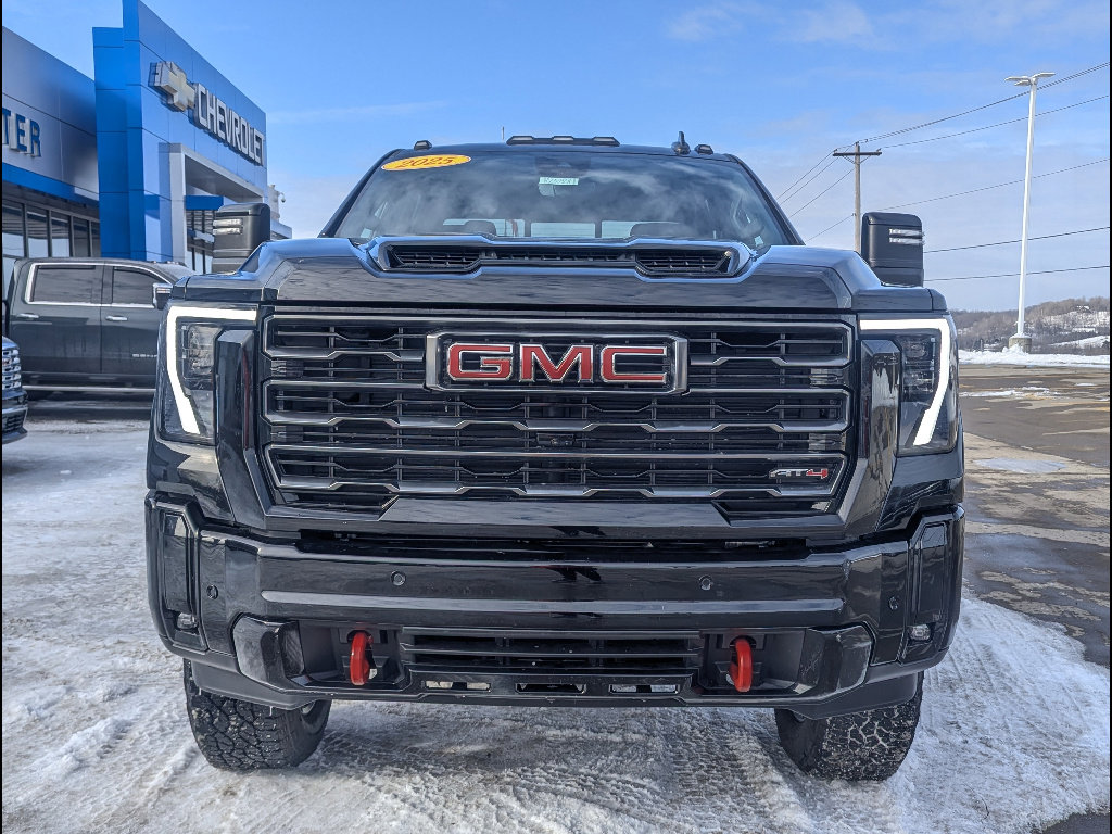 Used 2025 GMC Sierra 2500 AT4 w/ AT4 Premium Plus Package image 12