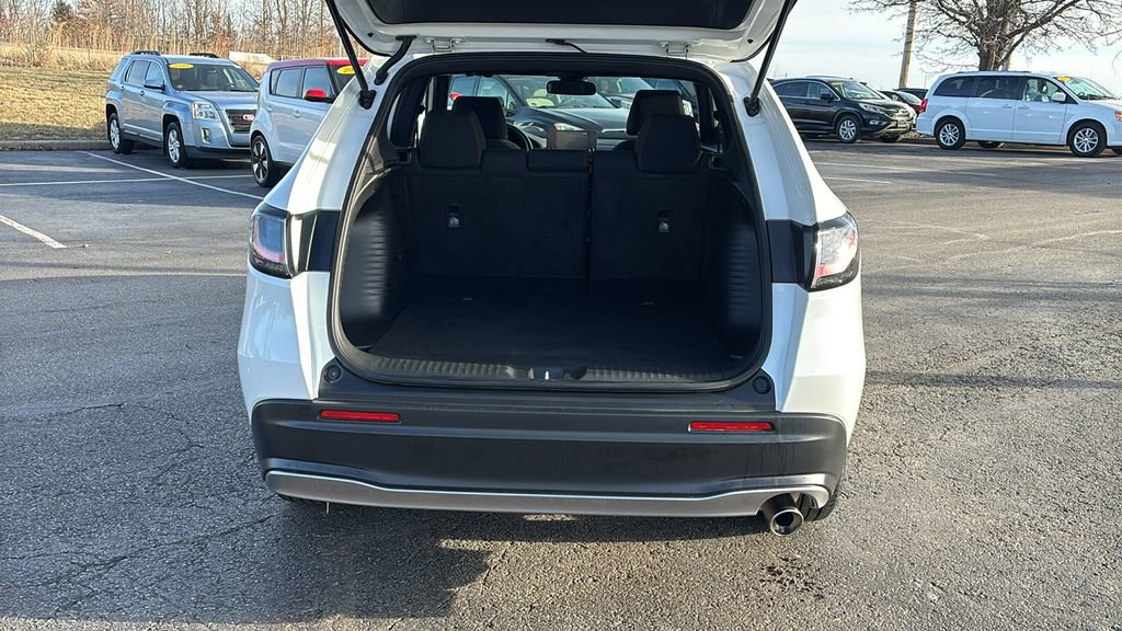 Certified 2023 Honda HR-V Sport image 32