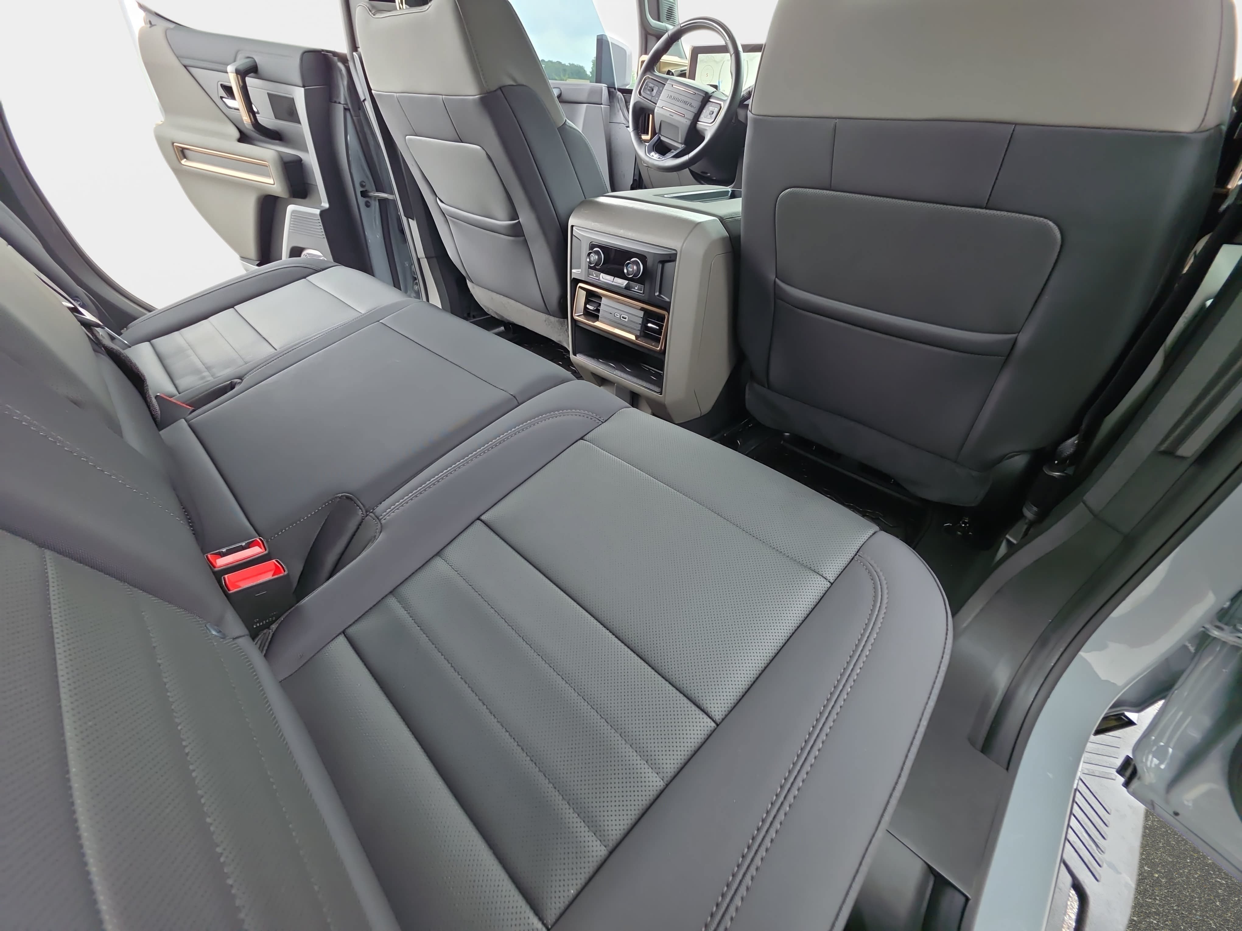 Used 2025 GMC Hummer EV 3X AWD/4WD image 11