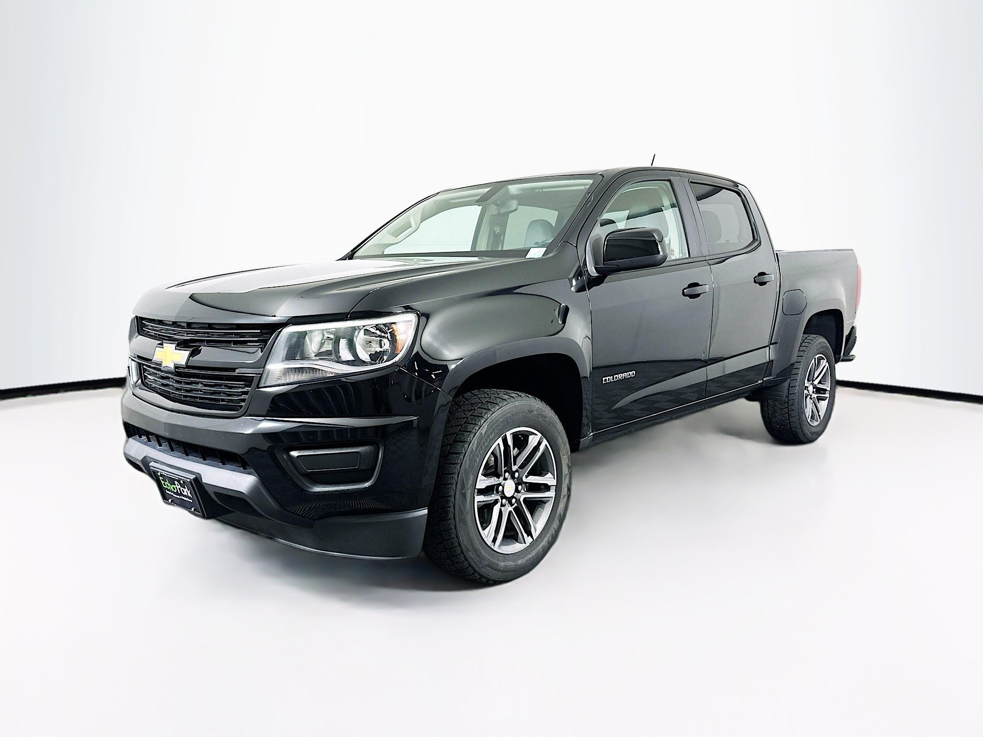 Used 2019 Chevrolet Colorado W/T w/ Custom Special Edition RWD image 3