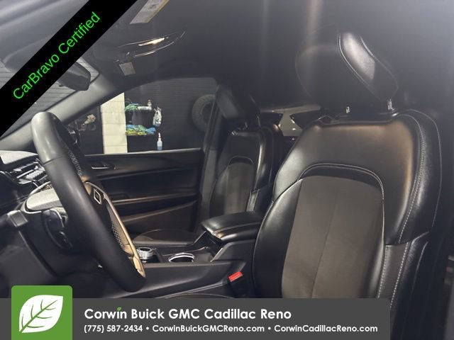 Used 2023 Jeep Grand Cherokee Altitude AWD/4WD image 12