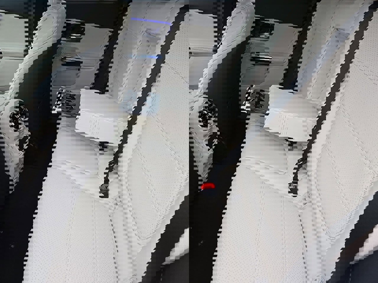 New 2026 Mercedes-Benz GLC 300 4MATIC image 28