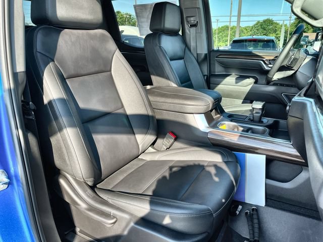 Used 2025 Chevrolet Silverado 1500 LT Trail Boss w/ Convenience Package II AWD/4WD image 26